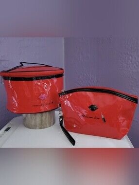 Red Patent Cosmetic Pouch Set with Lip Accents